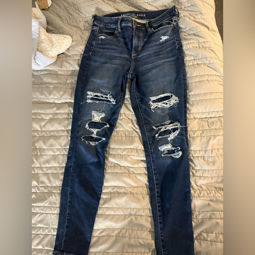 Ripped AE Skinny Jeans